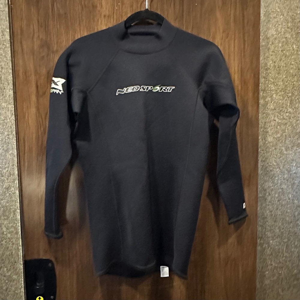NeoSport X-Span Mens Wetsuit Top Long Sleeve Black Neoprene 1.5mm Large Surf